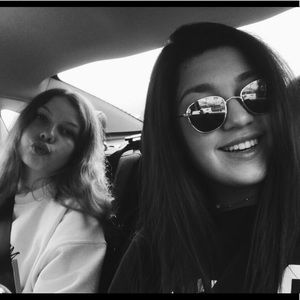 Meet your Posher, Arianna